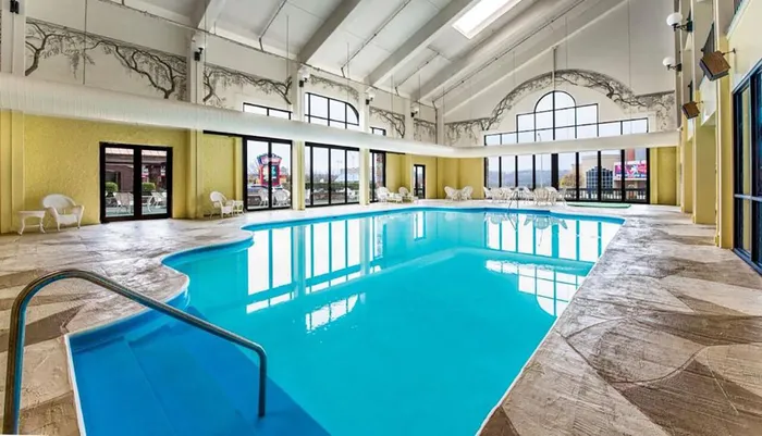 Lodge Of The Ozarks Indoor Swimming Pool